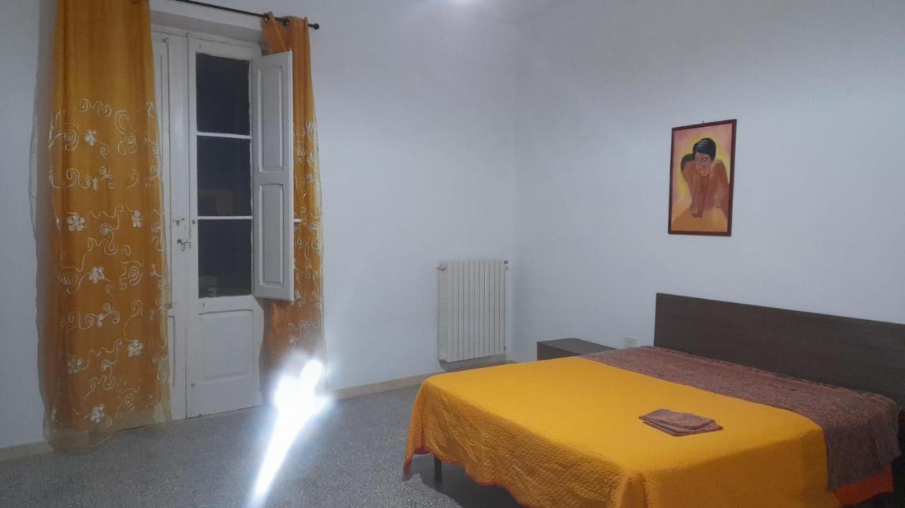 Handy San Benedetto Apartamento Brindisi Exterior foto